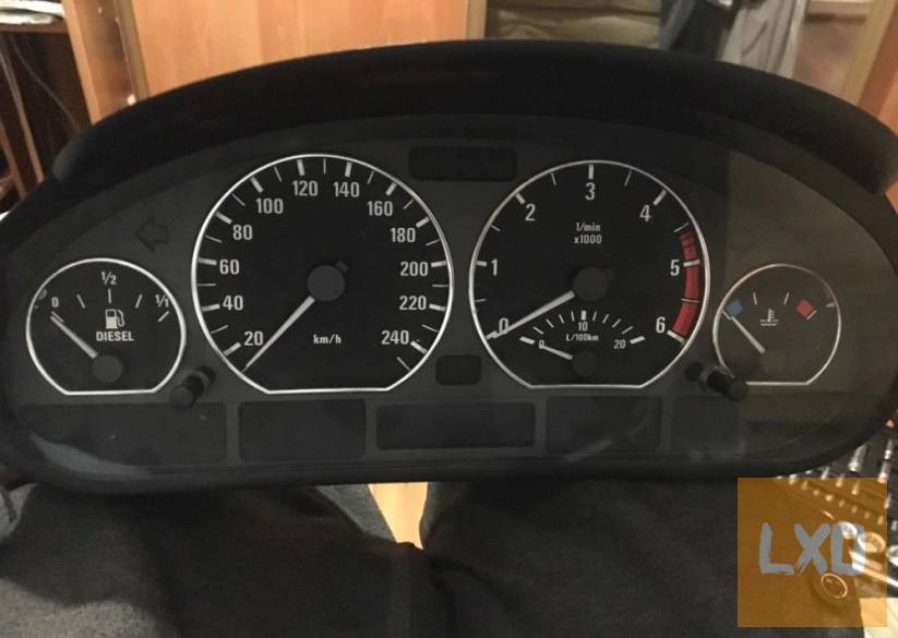 3-as BMW E46 km óra krómkarika dekor apróhirdetés