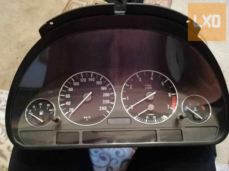 5-ös BMW E39 km óra krómkarika dekor apróhirdetés