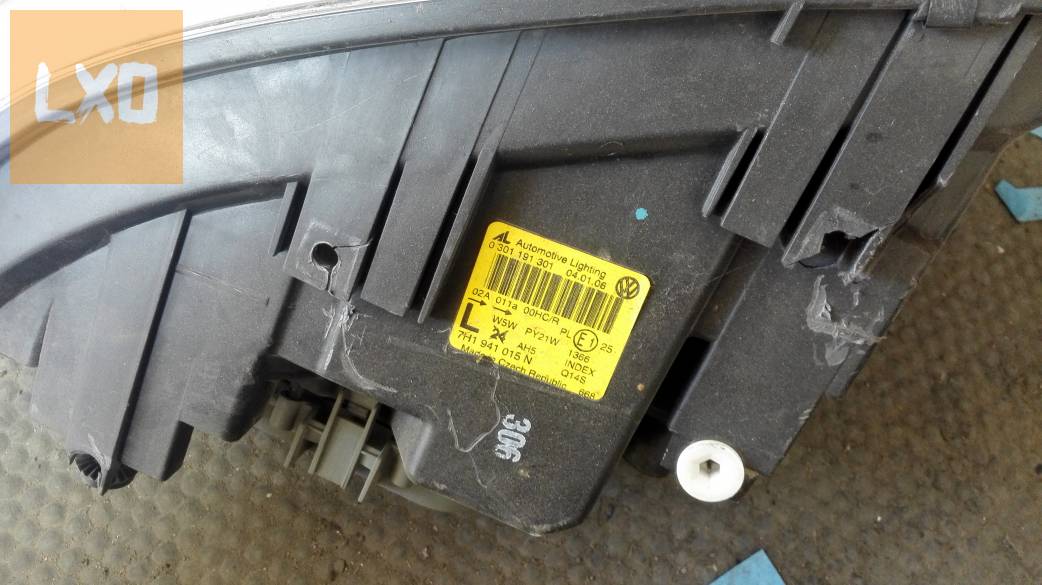 Transporter Multivan V 2003-2009 bal jobb első lámpa képen a fül hibák apróhirdetés
