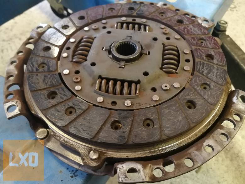 SACHS - Kuplungtárcsa szett Volkswagen Seat Skoda 91-99 alig futott apróhirdetés