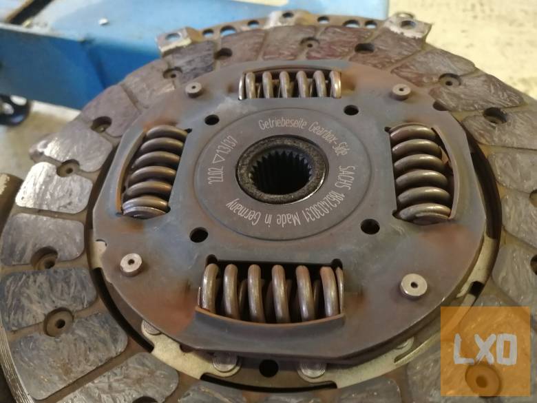 SACHS - Kuplungtárcsa szett Volkswagen Seat Skoda 91-99 alig futott apróhirdetés