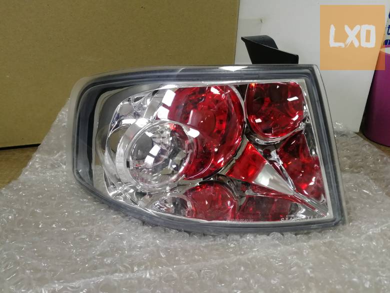 Seat Ibiza 6L lexus optikás hátsó tuning lámpa ÚJ dobozos apróhirdetés