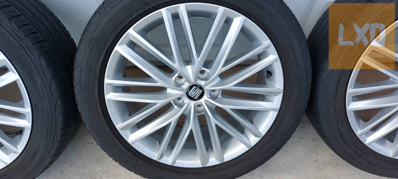 Gyári, Seat Ateca   18” alufelni , 5x112  nyári gumikkal apróhirdetés