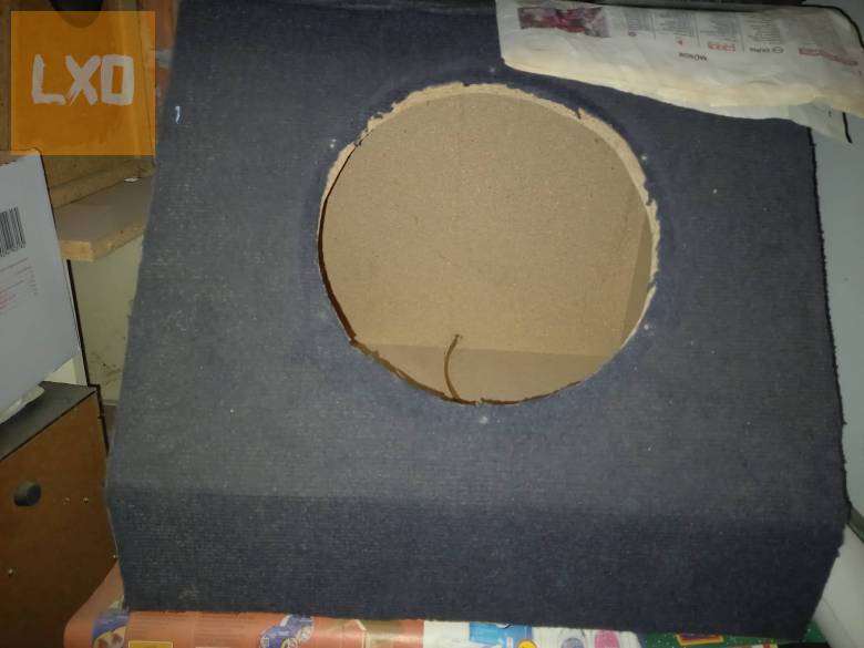 Bass reflex mélyláda 30 cm-es hangszórónak apróhirdetés