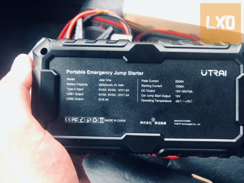UTRAI 2000A Autó bikázó powerbank tablet töltő elég nagy kapacitással apróhirdetés