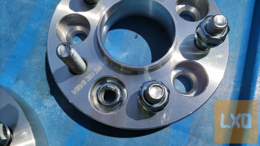 Ford 25mm-es alu nyomtávszélesítő, 5x108, 63.4, M12x1.5 apróhirdetés