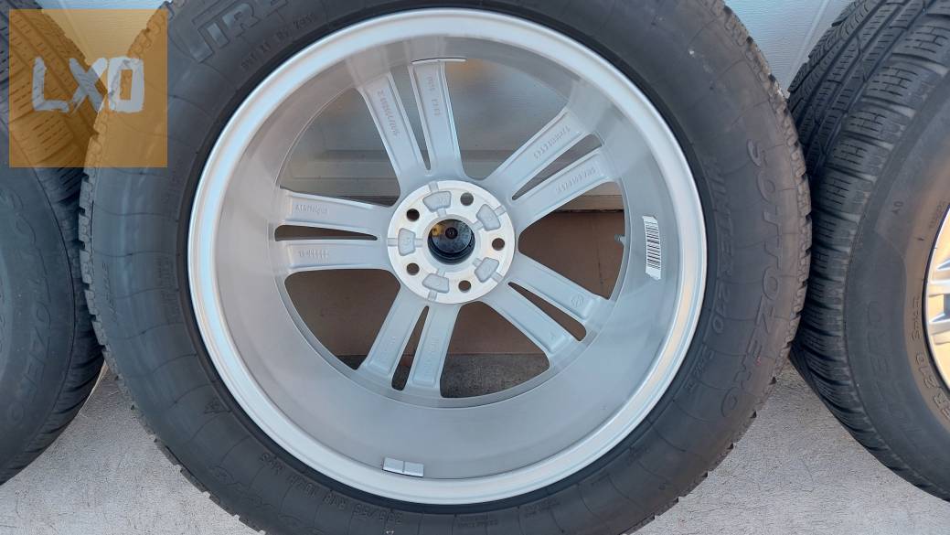 2 Gyári VW Tiguán II. 5NA  /SEBRING/18" alufelni,Téligumi apróhirdetés