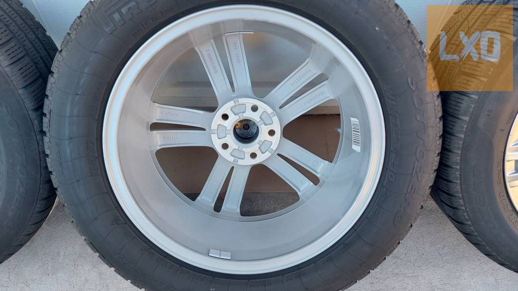 2 Gyári VW Tiguán II. 5NA  /SEBRING/18" alufelni,Téligumi apróhirdetés