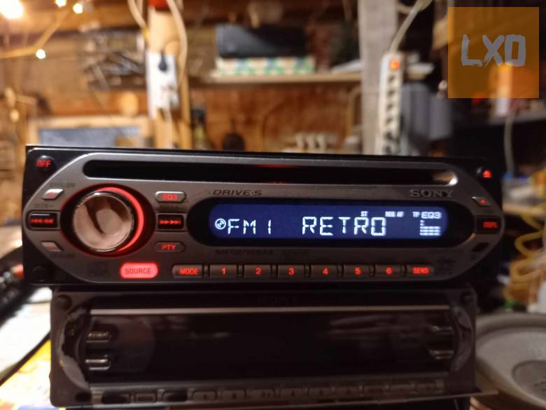 VADONATÚJ!! Sony autórádió / fejegység apróhirdetés