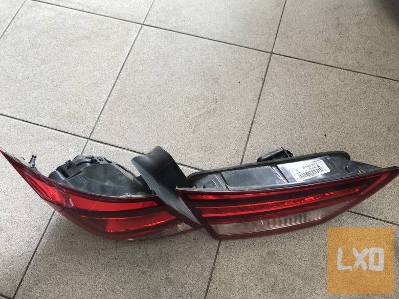 SEAT LEON 5F Kombi - LED hátsó lámpasor apróhirdetés