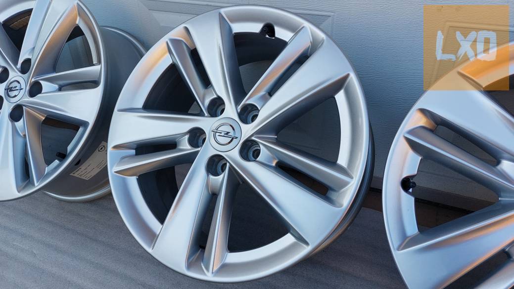 Eladógyári, Opel Grandland X 17" alufelni 5x108 ujszerű apróhirdetés