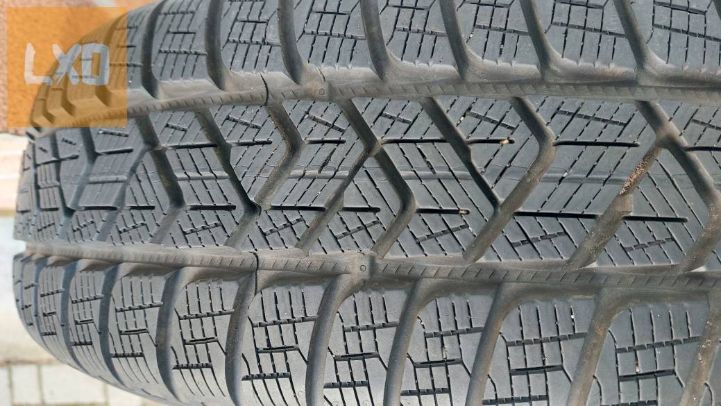 1. Gyári , új szerű Skoda Kodiaq-Karoq 17” alufelni ,téli gumi apróhirdetés