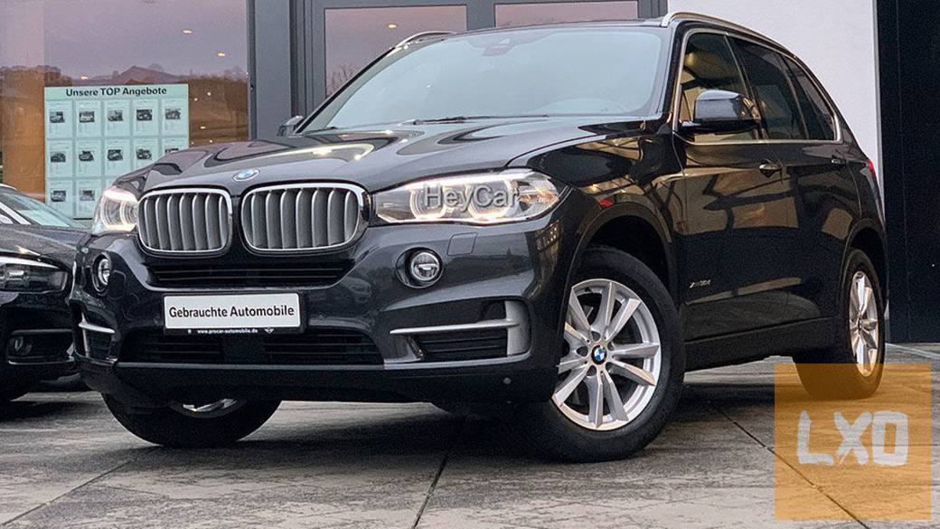 Gyári, 18" BMW  X5 F15 alufelni Nyári gumikkal 5x120 apróhirdetés