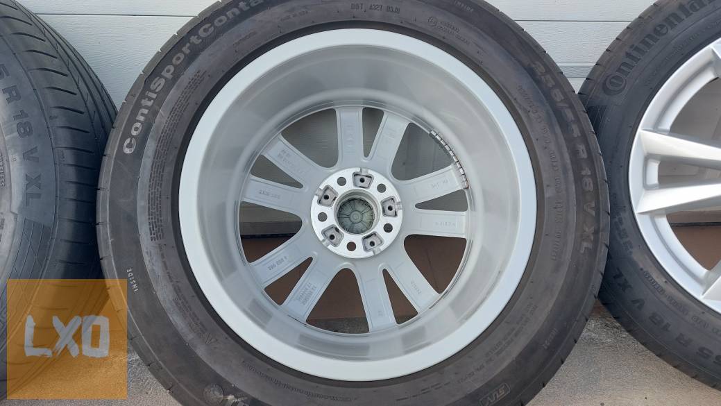 Gyári, 18" BMW  X5 F15 alufelni Nyári gumikkal 5x120 apróhirdetés