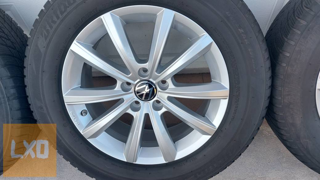 Gyári, VW Tiguán II. 5NA  /MERANO/17" alufelni 5x112 téli gumikkal apróhirdetés