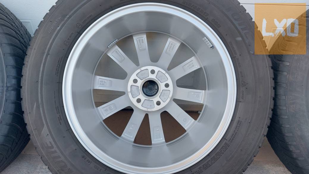 Gyári, VW Tiguán II. 5NA  /MERANO/17" alufelni 5x112 téli gumikkal apróhirdetés