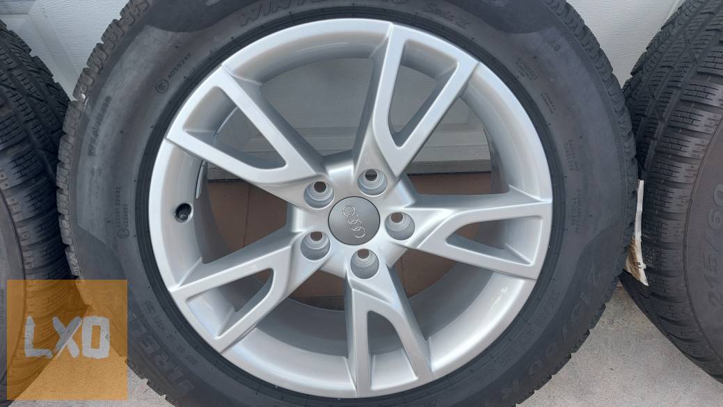 Gyári, Audi Q3 8U 17" alufelni Téli gumik Agy 57.1 apróhirdetés