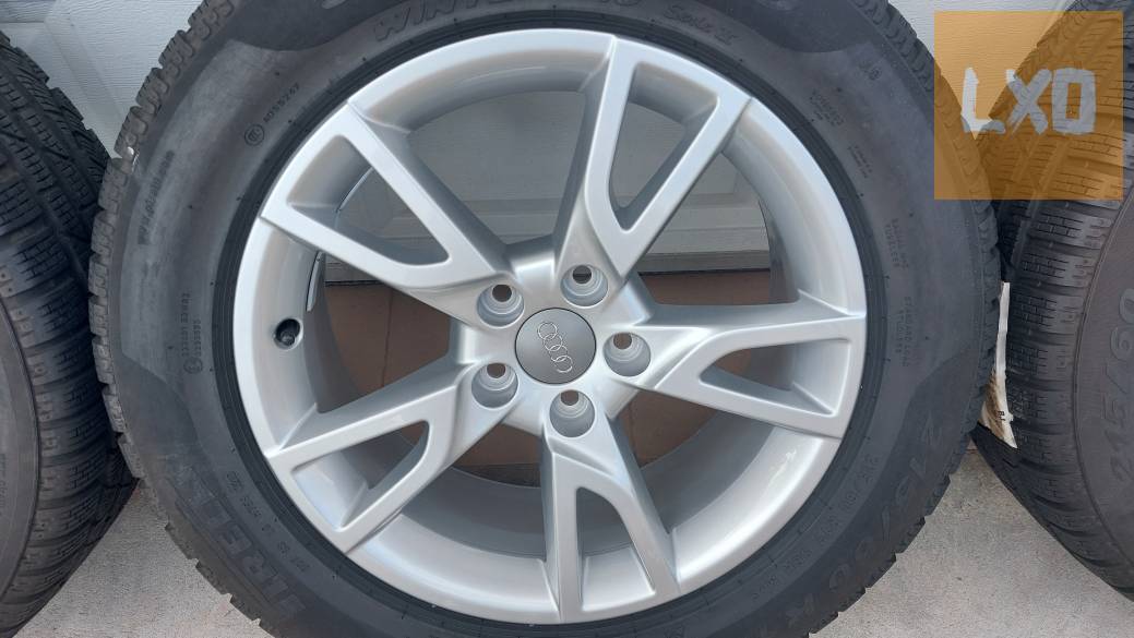 Gyári, Audi Q3 8U 17" alufelni Téli gumik Agy 57.1 apróhirdetés