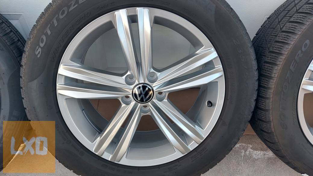 3,Gyári, VW Tiguán II 5NA   SEBRING 18" alufelni,Téligumi apróhirdetés