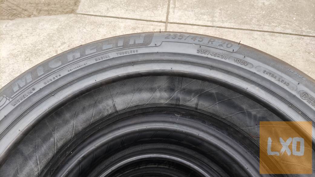 Michelin Primacy 4, 235/45 R20 100V XL S1 új gumik apróhirdetés