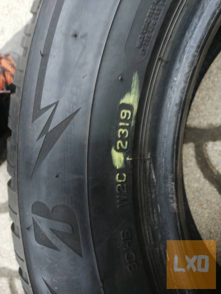 2 db 215/65R16 Bridgestone Blizzak LM005 téli gumi apróhirdetés