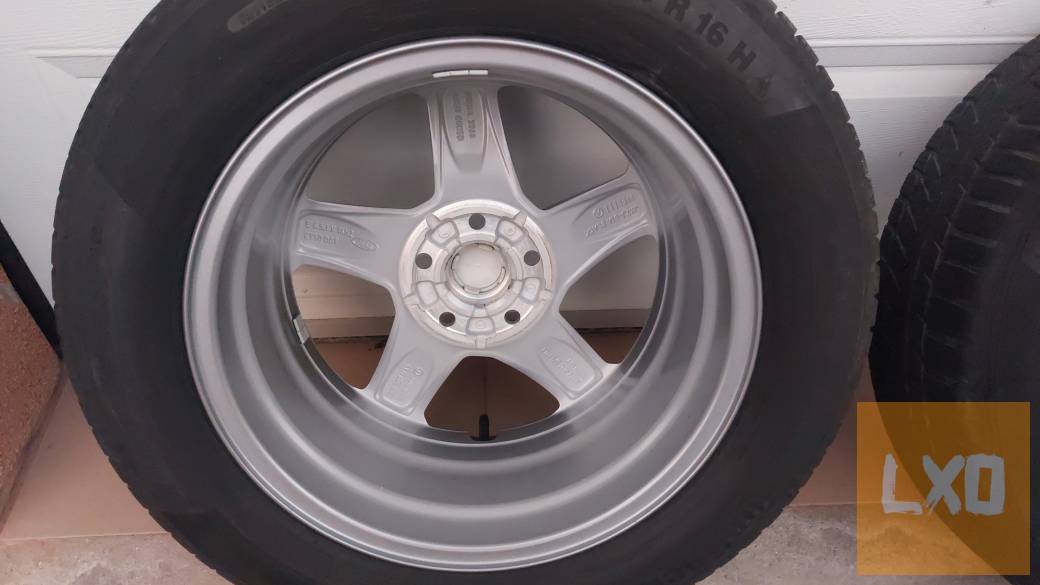 Gyári, Ford Focus 4.  16"alufelni , téli gumi,szenzor apróhirdetés