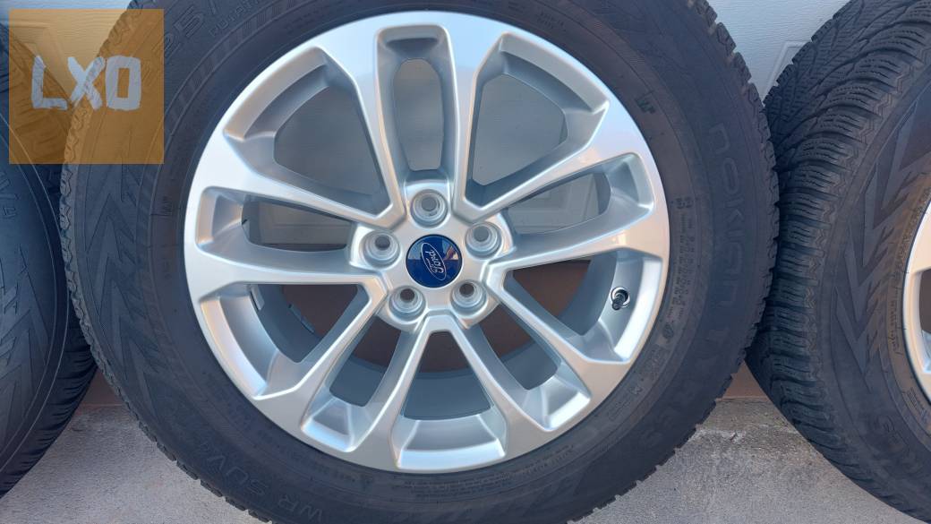 Gyári, Ford Kuga 17"  alufelni , téli gumi,szenzor apróhirdetés