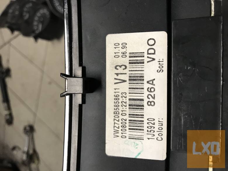 VW GOLF IV   - kilométer óra 1J5 920 826 A apróhirdetés