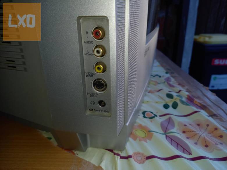 Samsung színes TV távirányítóval apróhirdetés