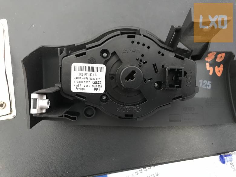 AUDI A4 B8 _ világítás kapcsoló (kopott) 8K0 941 531 C apróhirdetés
