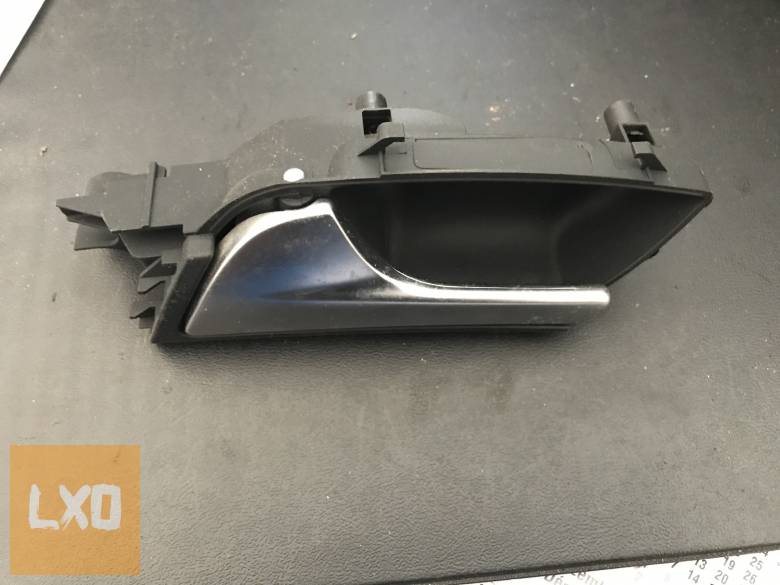 AUDI A5 8T COUPE  - bal ajtó kilincs apróhirdetés
