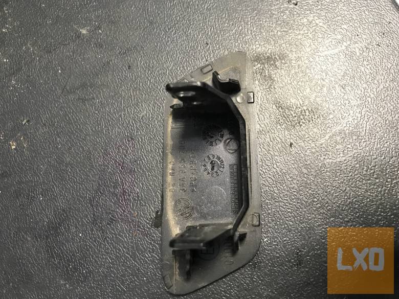 VW PASSAT B7_bal fényszóró fedél 3AA 955 109 apróhirdetés