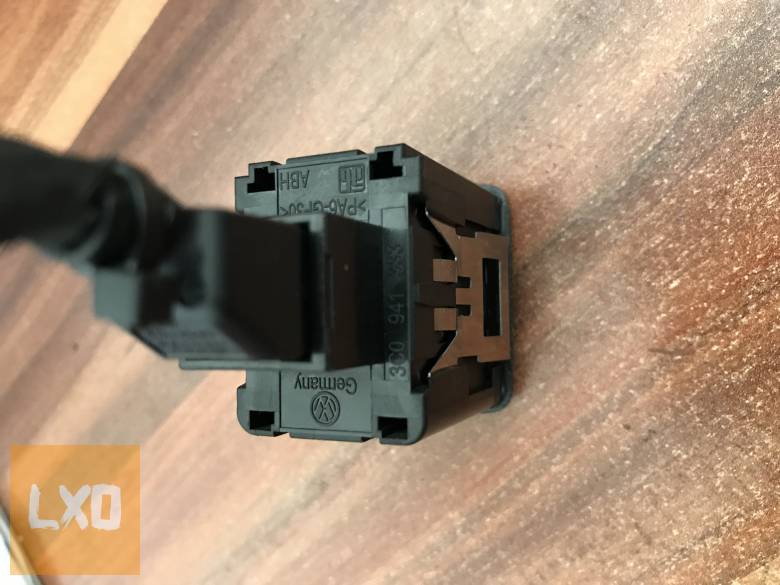 VW PASSAT B6 _ fényszóró magasság állító 3C0 941 333 apróhirdetés