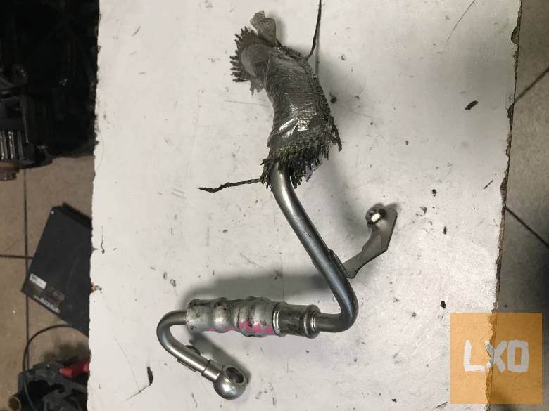 AUDI A5 8T 2,0 TFSI _turbó olajzó cső 06H 121 497 B apróhirdetés