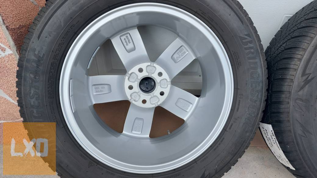 Gyári, VW Tiguan 17”/CORVARA/ alufelni, téli gumi,szenzor apróhirdetés