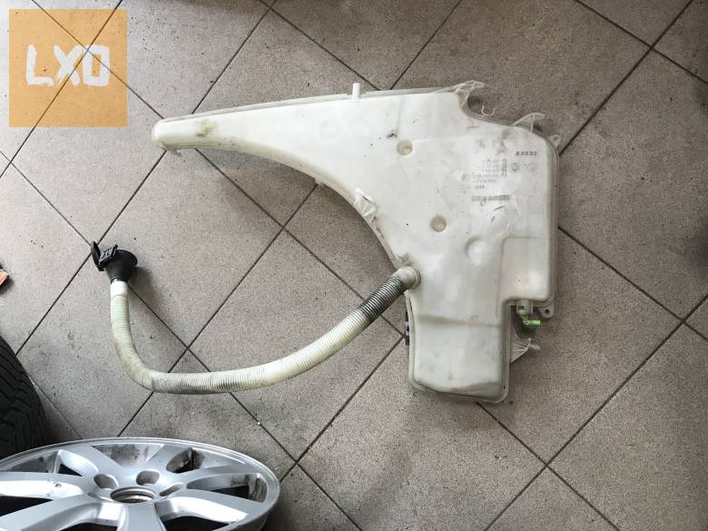 BMW E91 -ablakmosó tartály ( motorokkal) apróhirdetés