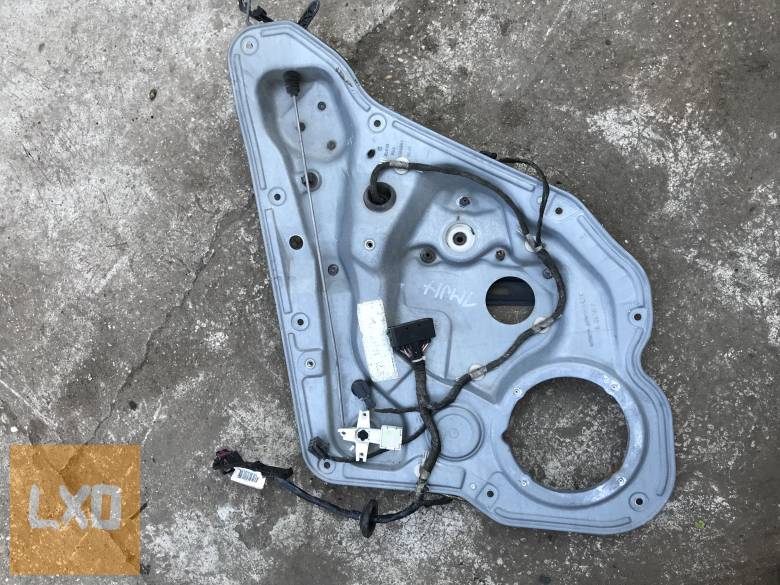 SEAT LEON / TOLEDO 1M  _ hátsó ablakemelő szerkezet / JOBB apróhirdetés