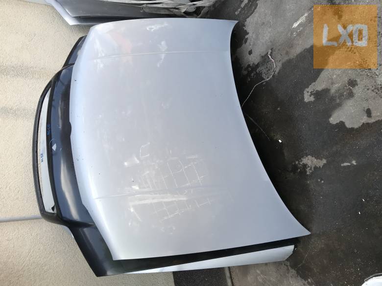 VW GOLF IV _ motorháztető / géptető apróhirdetés