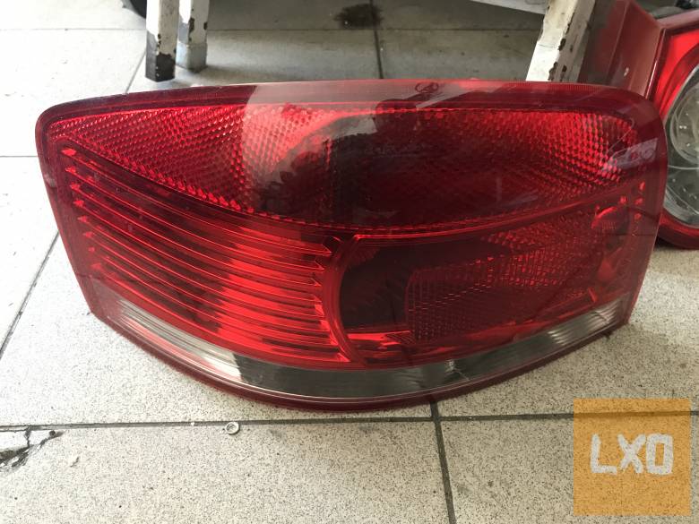 AUDI A3 8P _ bal hátsó lámpa apróhirdetés