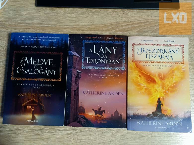 Katherine Arden: Az Északi erdő legendája trilógia eladó! apróhirdetés