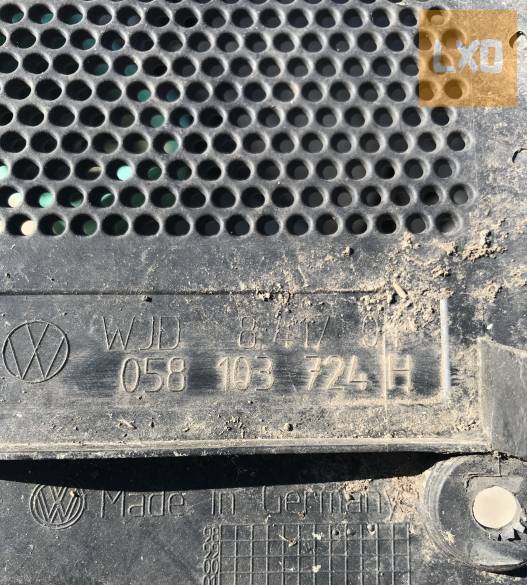 VW PASSAT B5.5 1,8T motorburkolat  058 103 724 H apróhirdetés