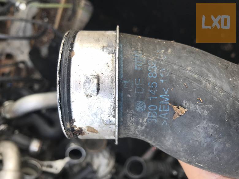 VW PASSAT B5.5 2,5 V6 TDI - turbócső 3B0 145 832 apróhirdetés