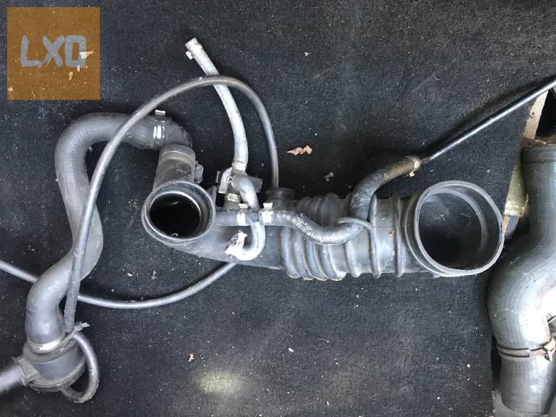 AUDI A4 B5 1,8 T APU - turbócső 058 133 356 apróhirdetés