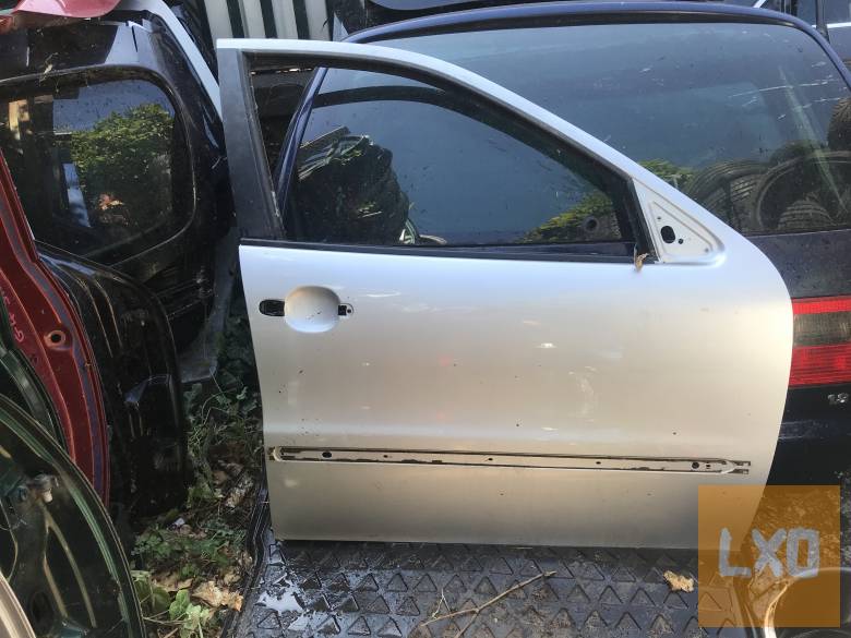 VW PASSAT B5.5_  jobb első  ajtó apróhirdetés