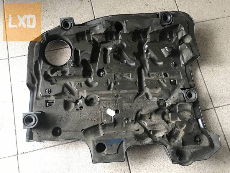 VW PASSAT B7  2,0 CR CFFB - motorburkolat apróhirdetés