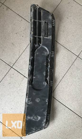 AUDI A6 C5  - hűtőrács 4B0 853 651 B apróhirdetés