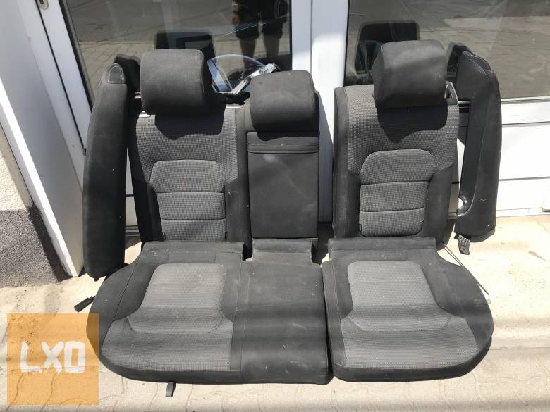 VW PASSAT B7 Variant - ülés szett ( nem fűthető) apróhirdetés