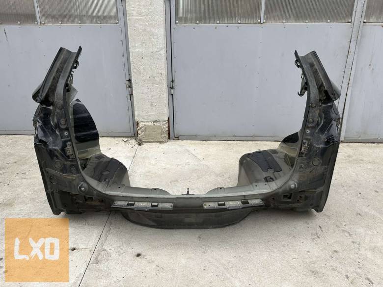 HYUNDAI i40 KOMBI - HÁTFAL apróhirdetés