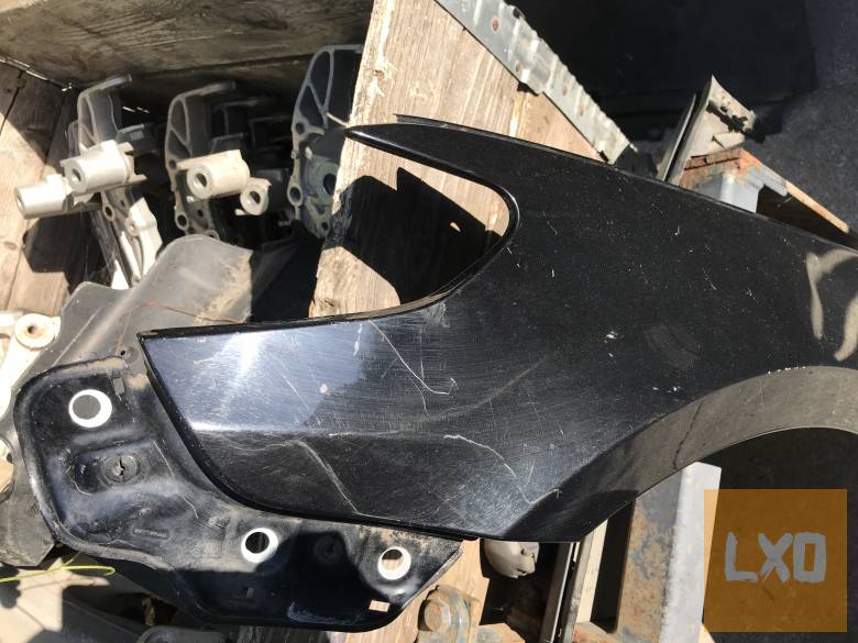 VW PASSAT CC _ bal első gyári sárvédő apróhirdetés
