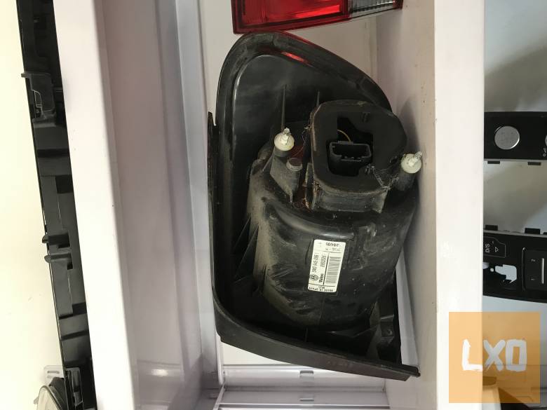 VW GOLF PLUS - bal hátsó külső lámpa 5M0 945 095 I apróhirdetés